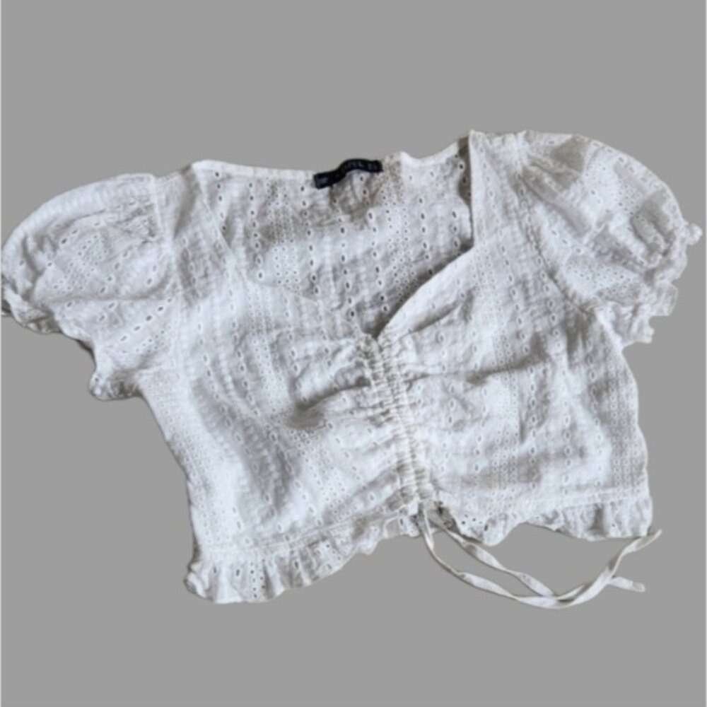 Mizaful Boutique Eyelet Cropped Top White